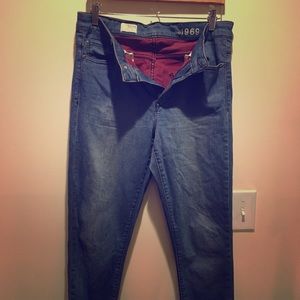 Gap Brand Hi-Rise Legging Jean